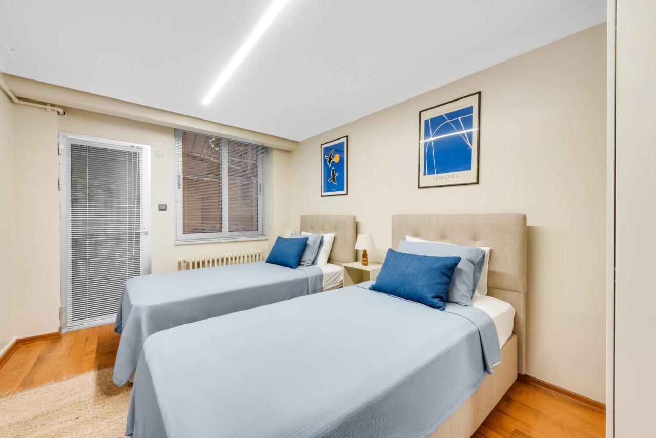 Modern Flat In The Heart Of Istanbul Apartment Ngoại thất bức ảnh