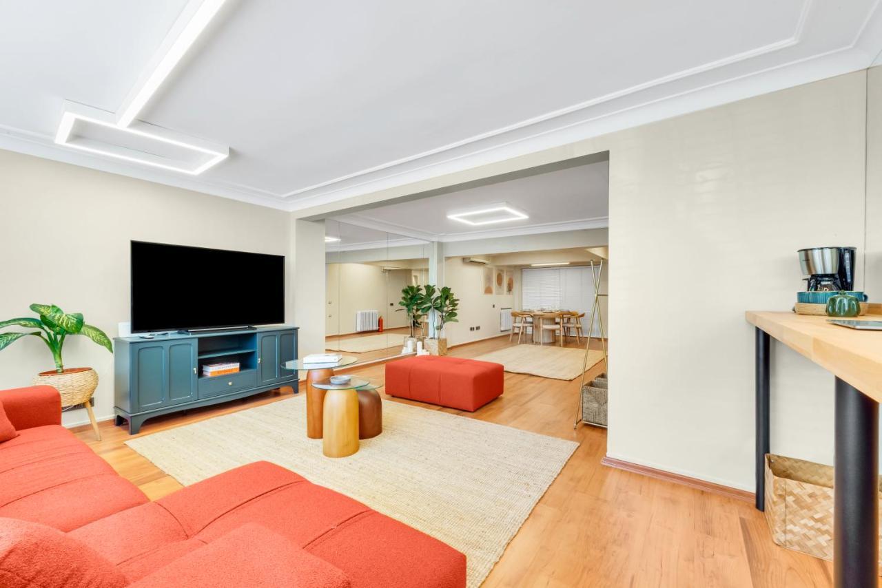 Modern Flat In The Heart Of Istanbul Apartment Ngoại thất bức ảnh