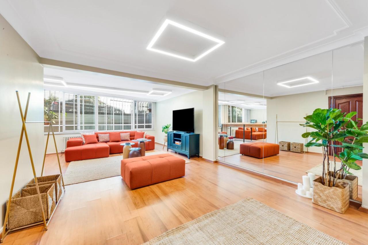 Modern Flat In The Heart Of Istanbul Apartment Ngoại thất bức ảnh